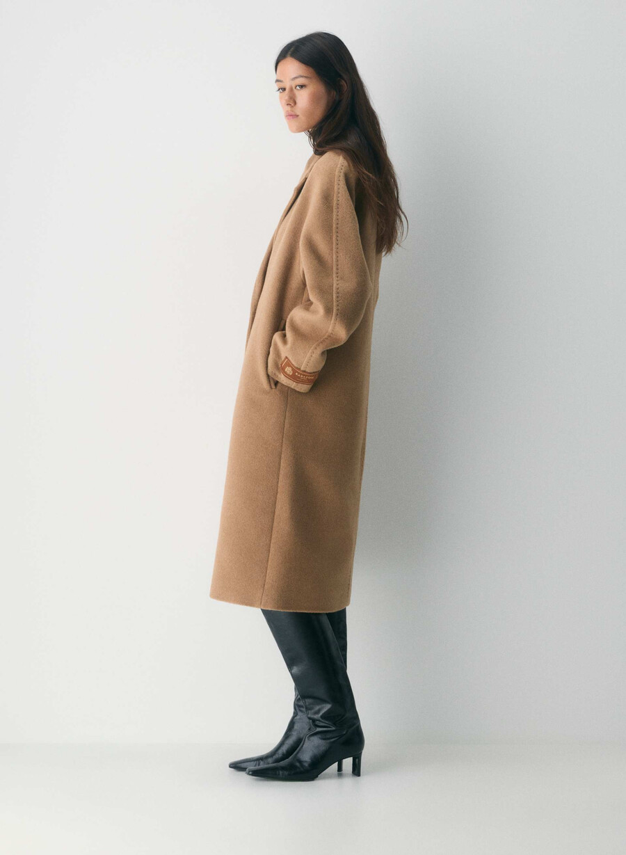 the slouch coat nuovo - lana recamel cocoa sand