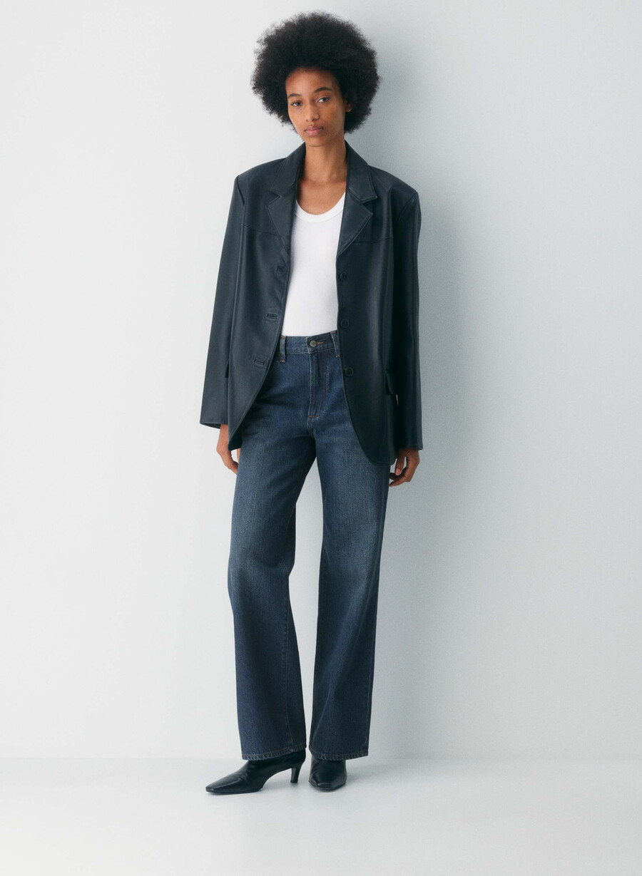 denim forum i jeans larghi farrah hi-rise sono di un blu scuro