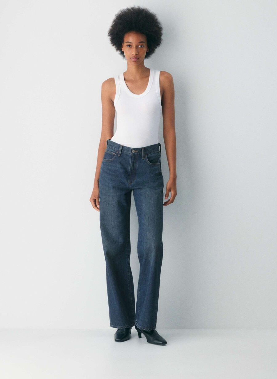 denim forum i jeans larghi farrah hi-rise sono di un blu scuro