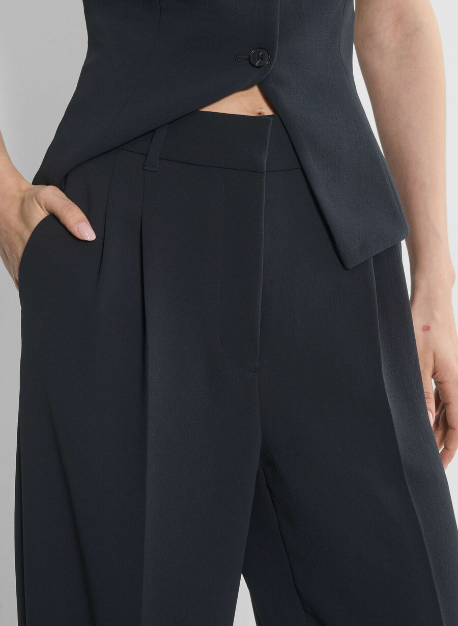 the effortless pant wider - crepette dark navy