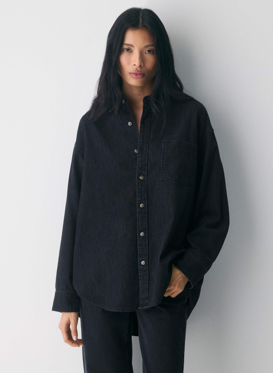 denim forum la comoda camicia in denim degli anni 80 eyeliner nero
