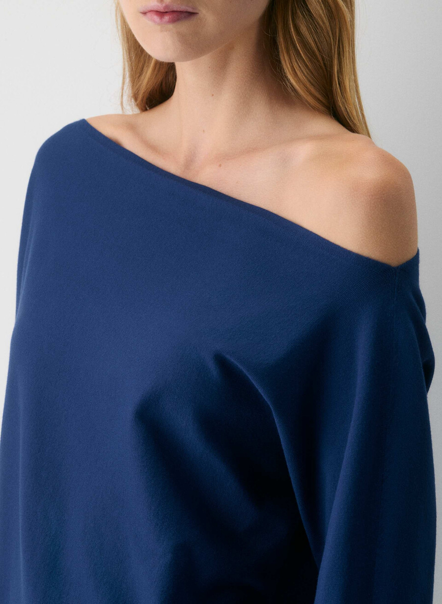 maglione ispirato byron blue