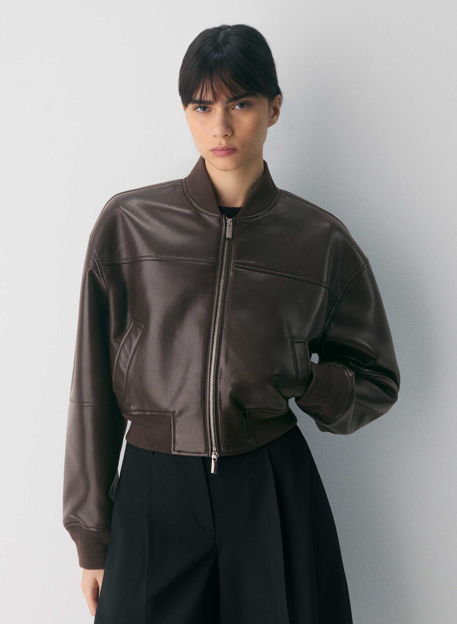 synergy bomber - unreal leather rich mocha brown
