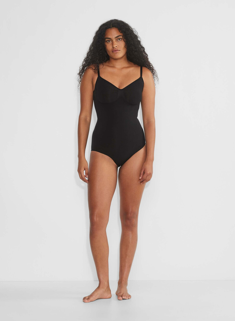 body shapeenhance senza cuciture con ferretto nero