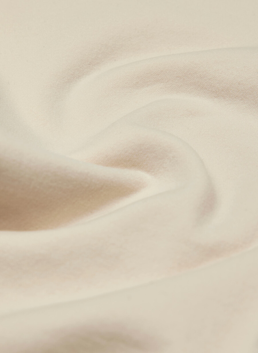 body shapeenhance senza cuciture con coppe grandi sabbia