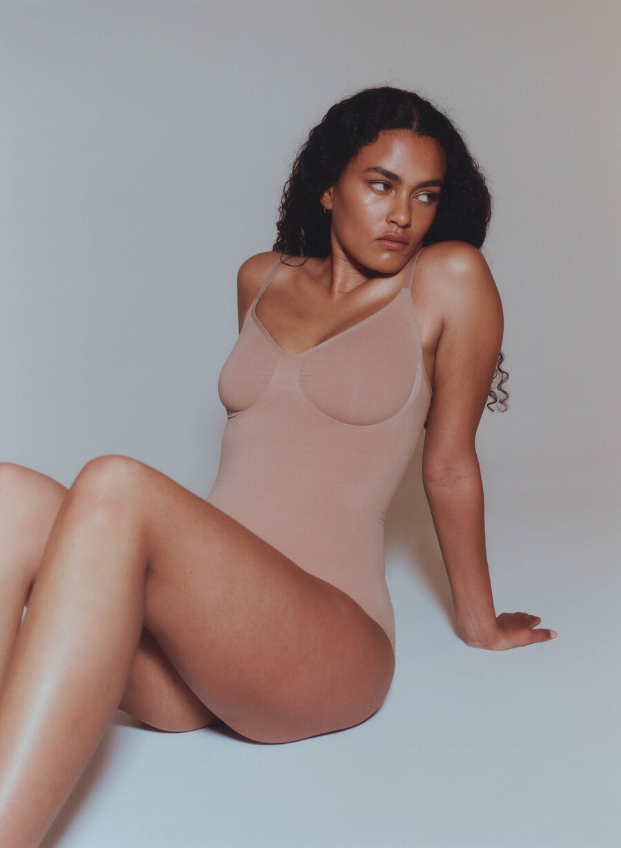 body senza cuciture shapeenhance con coppe intere toasty