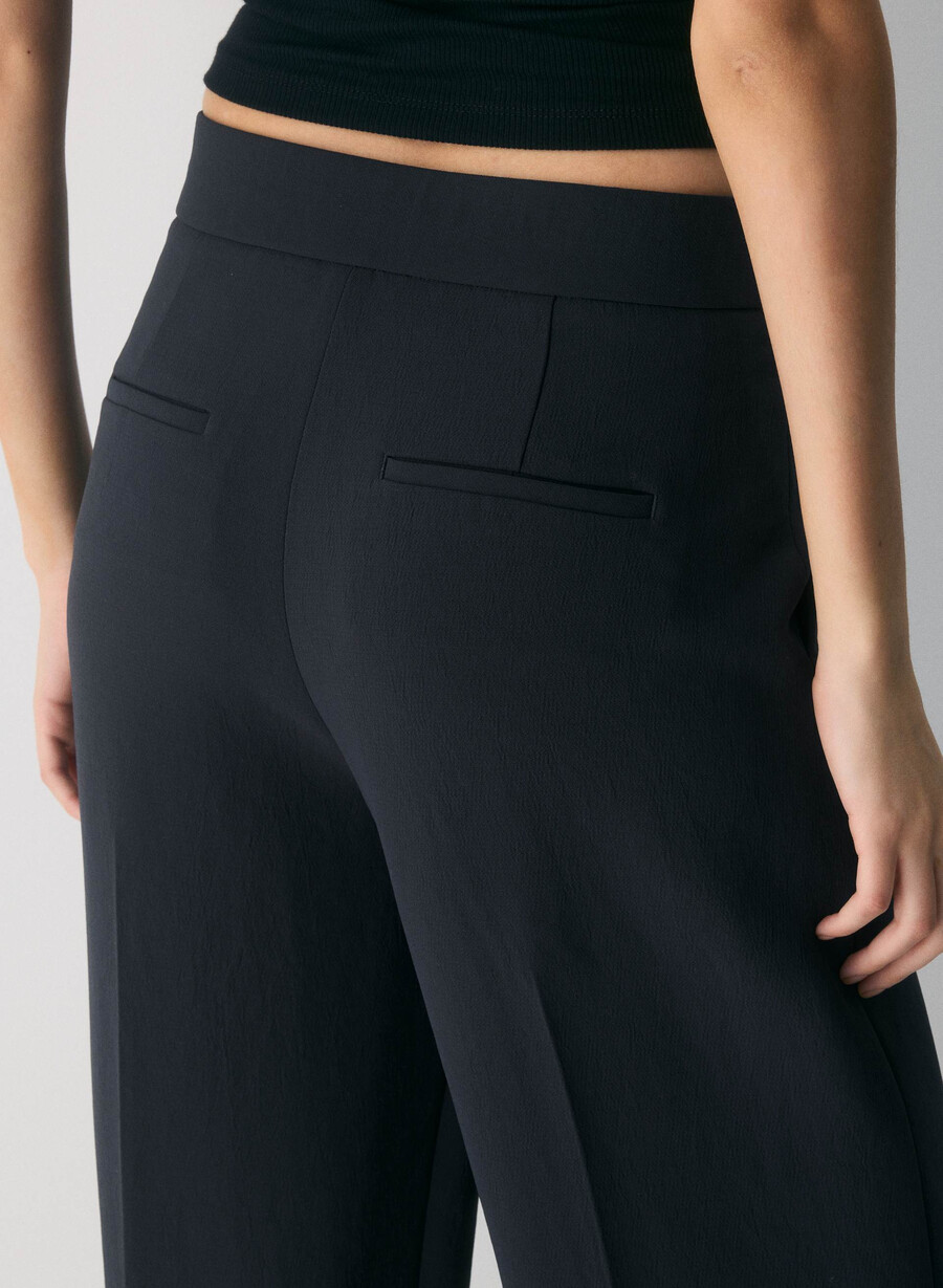the limitless pant - crepette dark navy