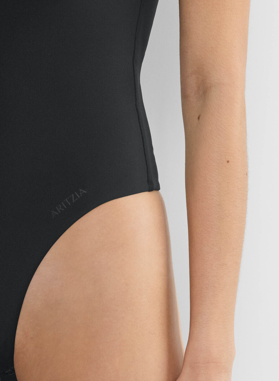 body original contour esteem nero