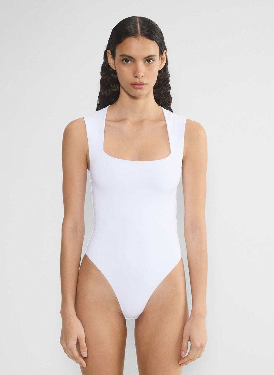 body original contour esteem bianco brillante