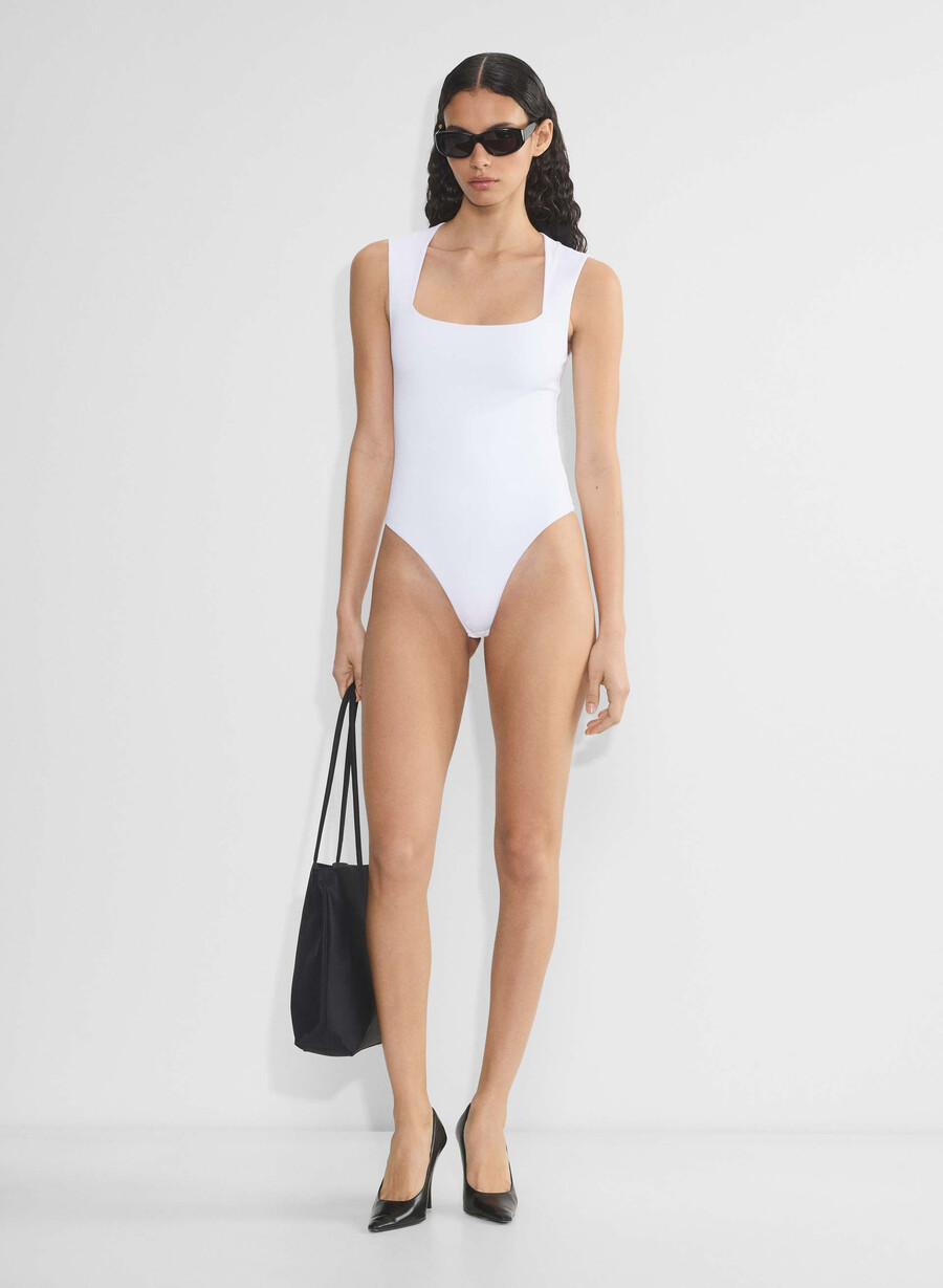 body original contour esteem bianco brillante