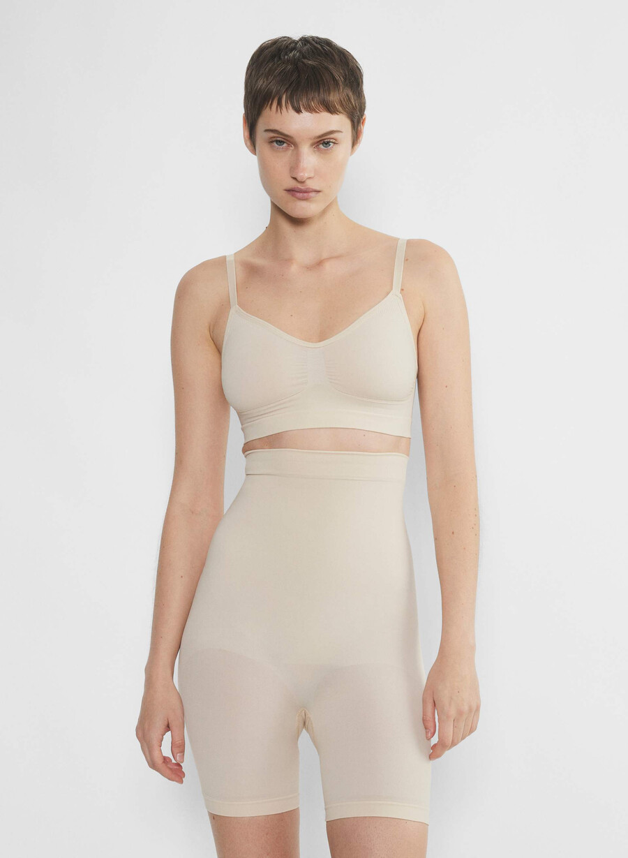shapeenhance seamless short sand