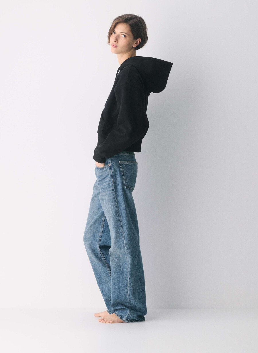 felpa con cappuccio e zip cozy sweatfleece boyfriend nera