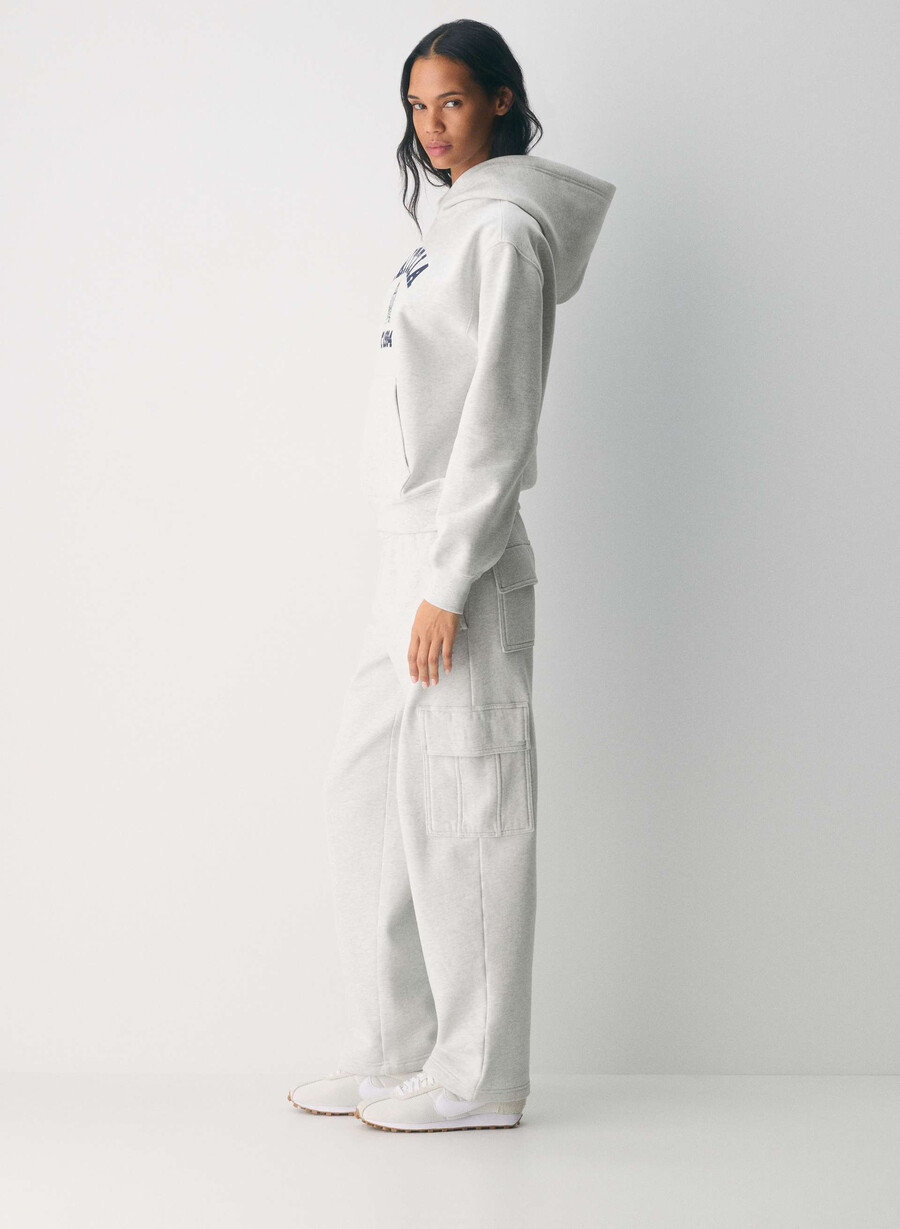 pantaloni da tuta cozy sweatfleece mega cargo heather cloud white