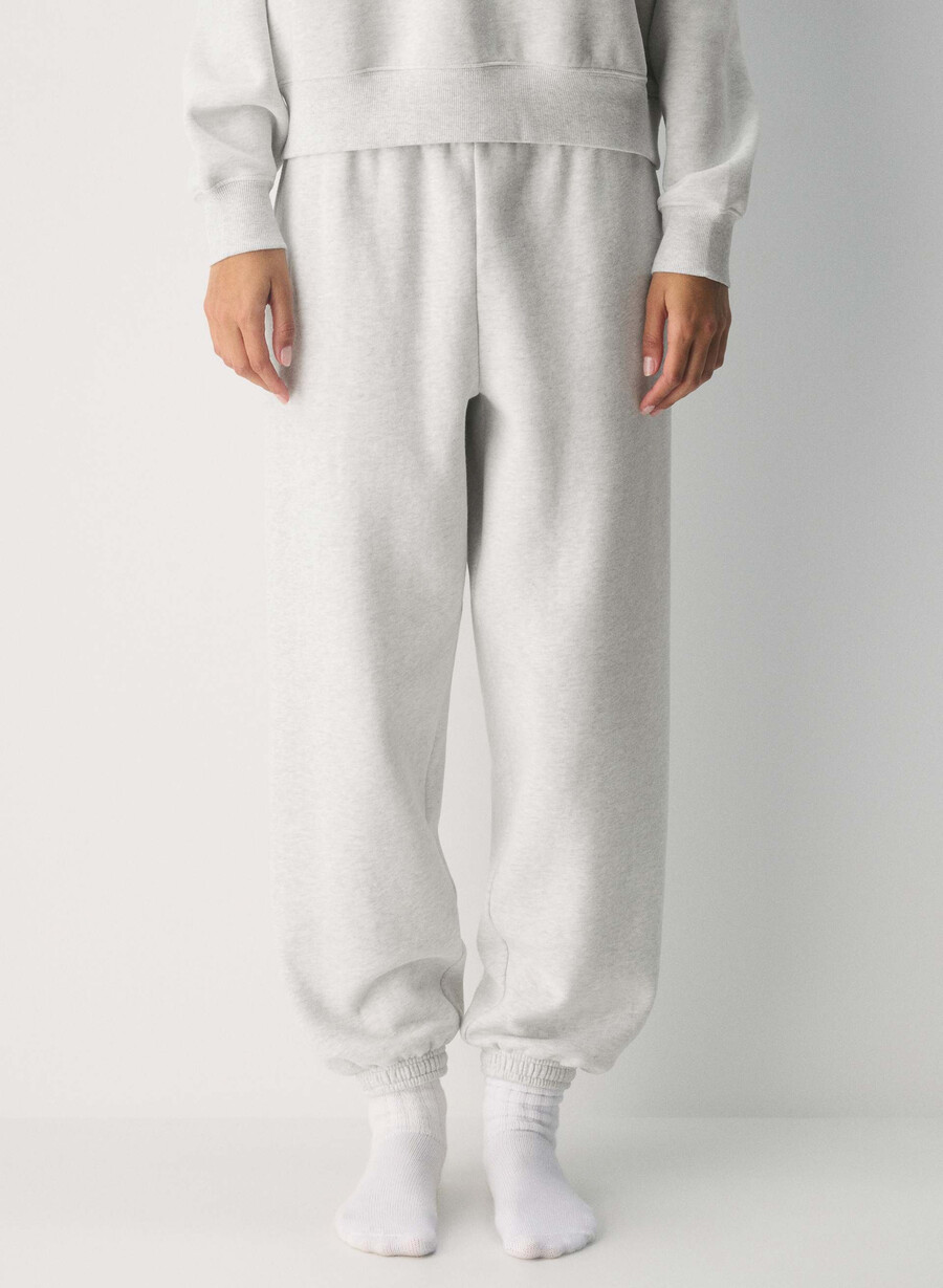 felpa comoda mega jogger heather cloud white