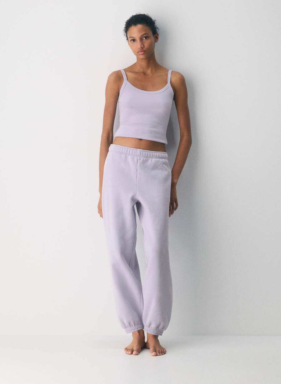 felpa comoda mega jogger wildflower lilac