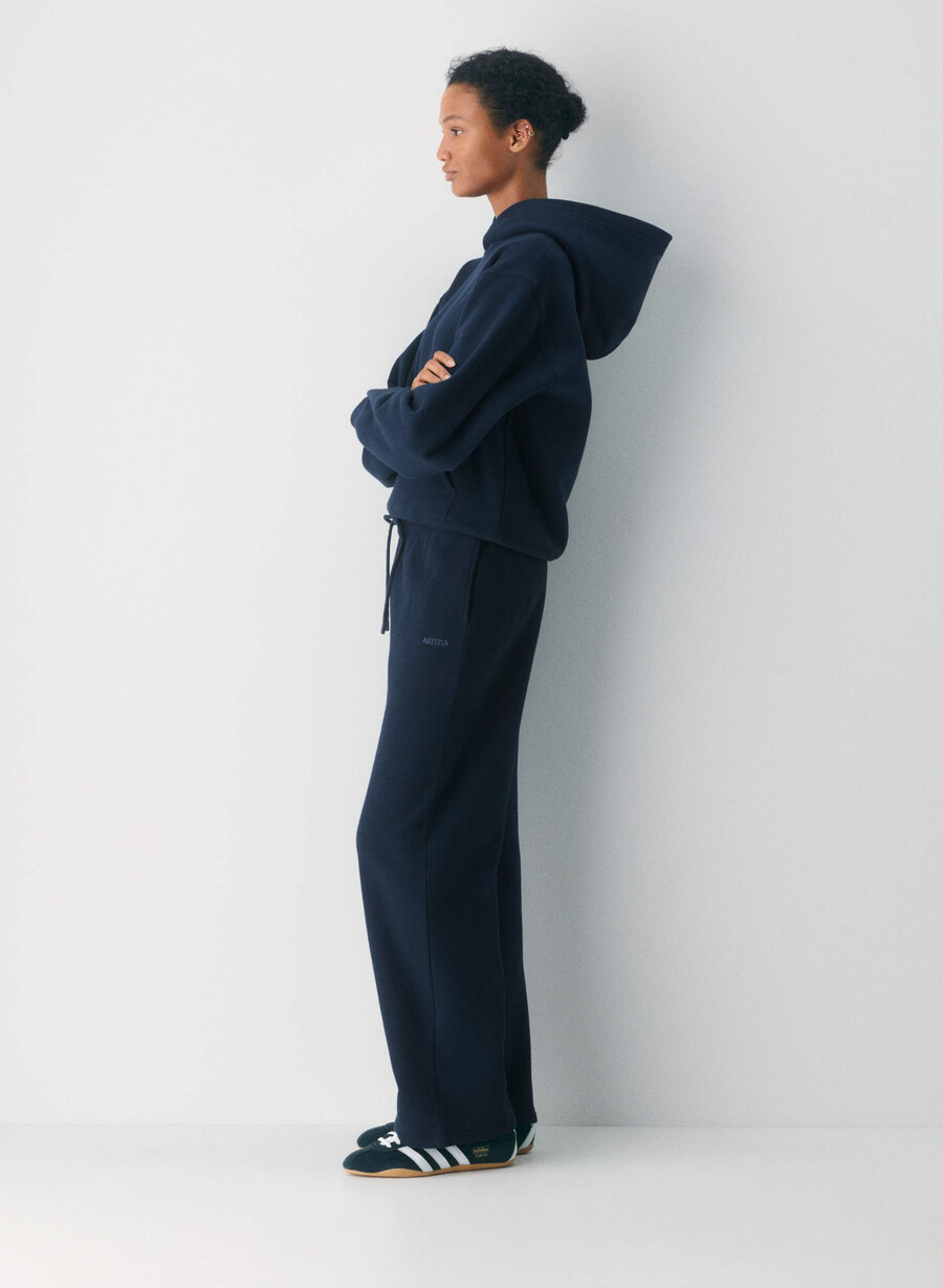 pantaloni larghi da tuta boyfriend in pile cozy sweatfleece admiral