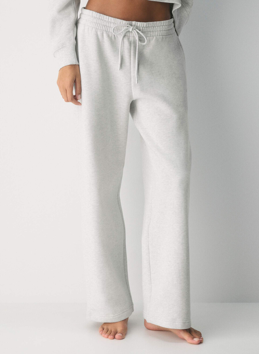 pantaloni larghi da tuta in pile cozy sweatfleece boyfriend heather cloud white
