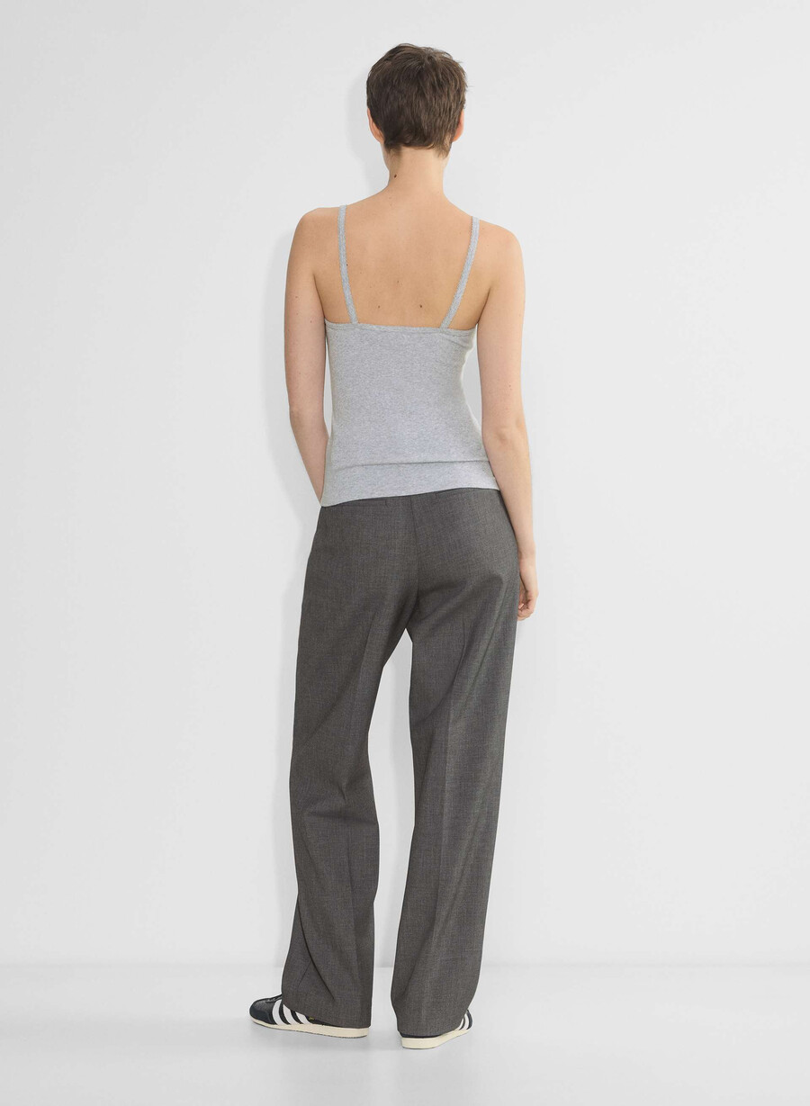 canotta con scollo a v e pizzo a coste homestretch heather chrome