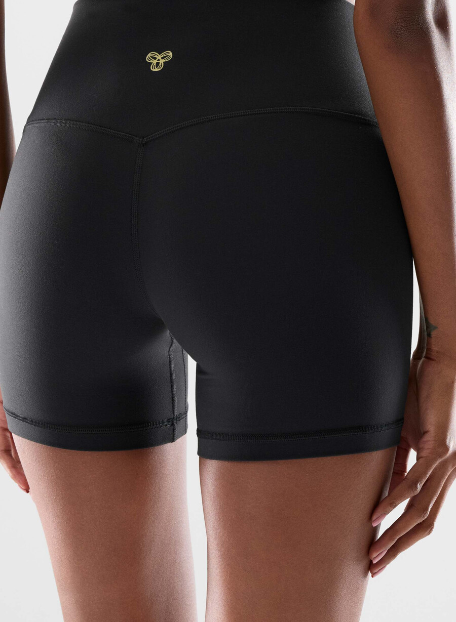 butter cheeky hi-rise 5 short nero