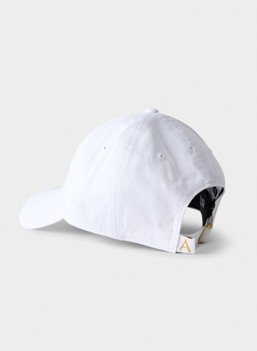 cappello new era x aritzia 9twenty biancooro eroe