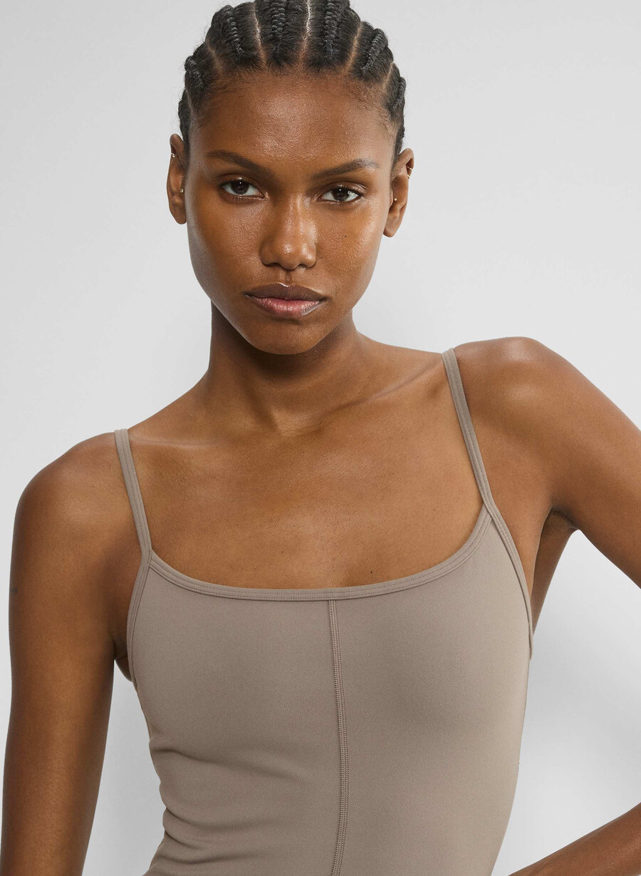 tutina life divinity 5 turner taupe