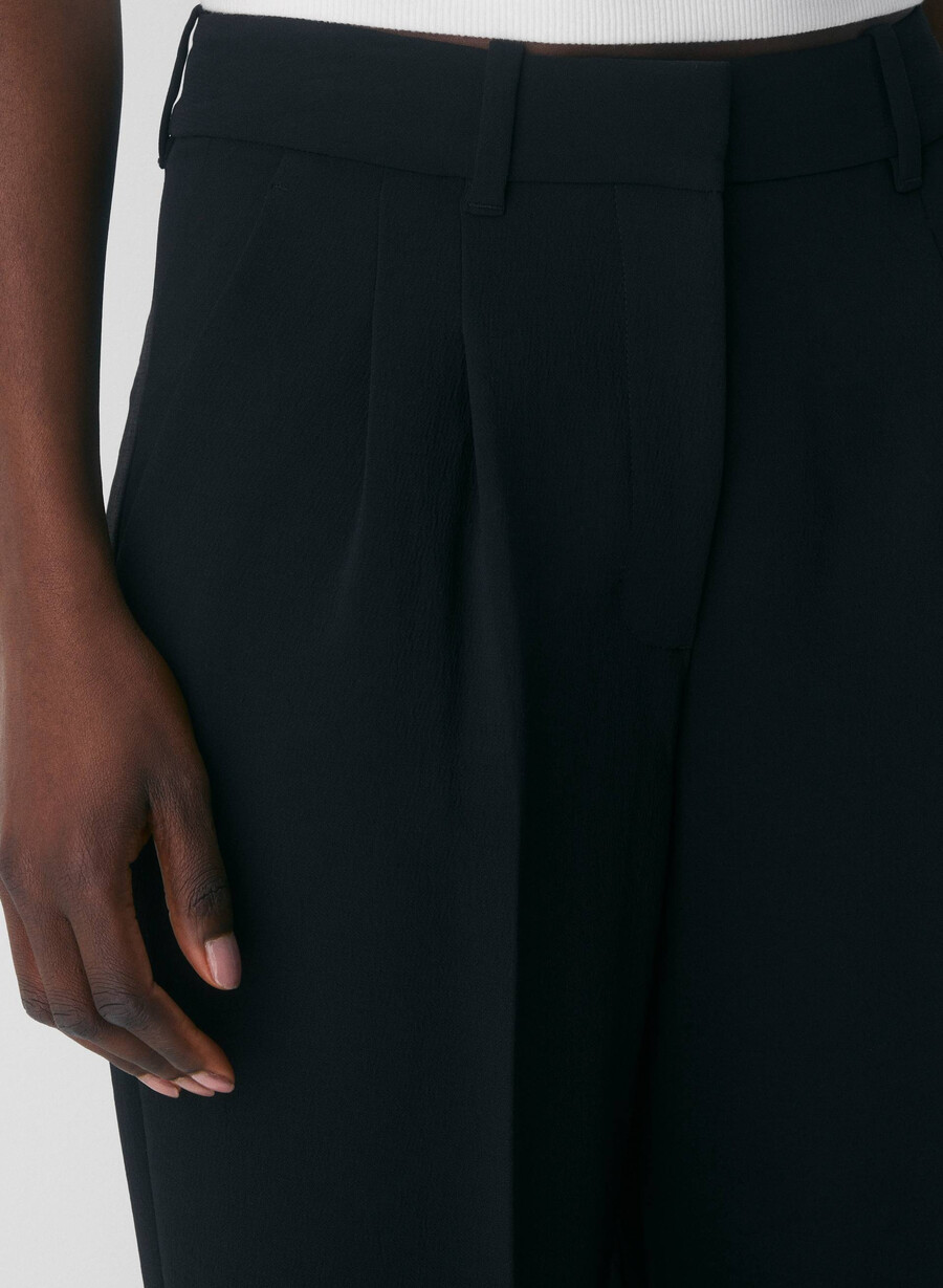 the effortless pant curve-fit - crepette nero
