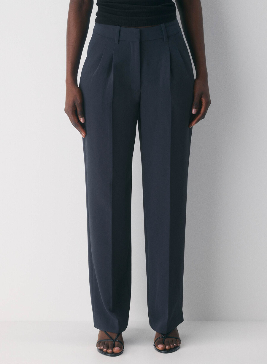 the effortless pant curve-fit - crepette dark navy