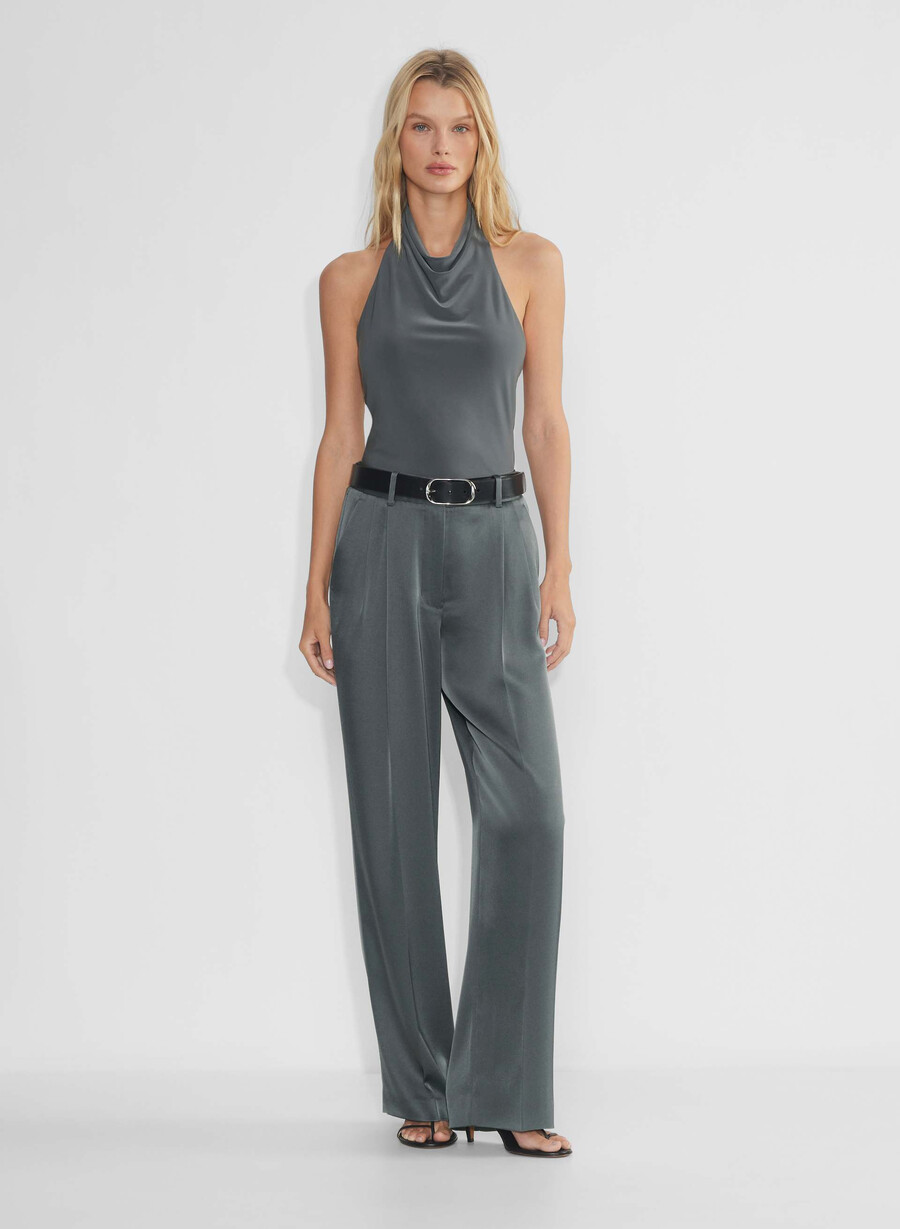 the effortless pant satin coal grey