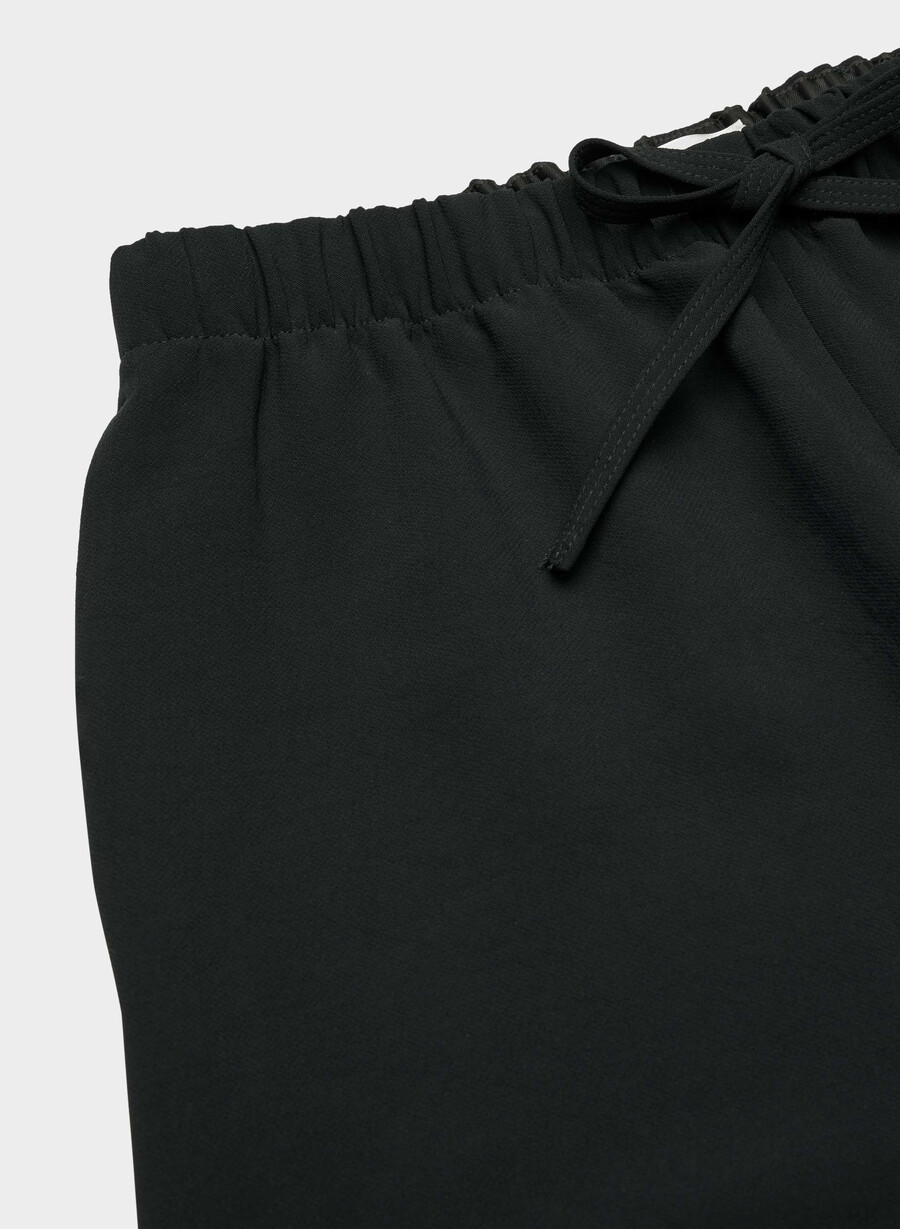 the lodge pant - crepette nero