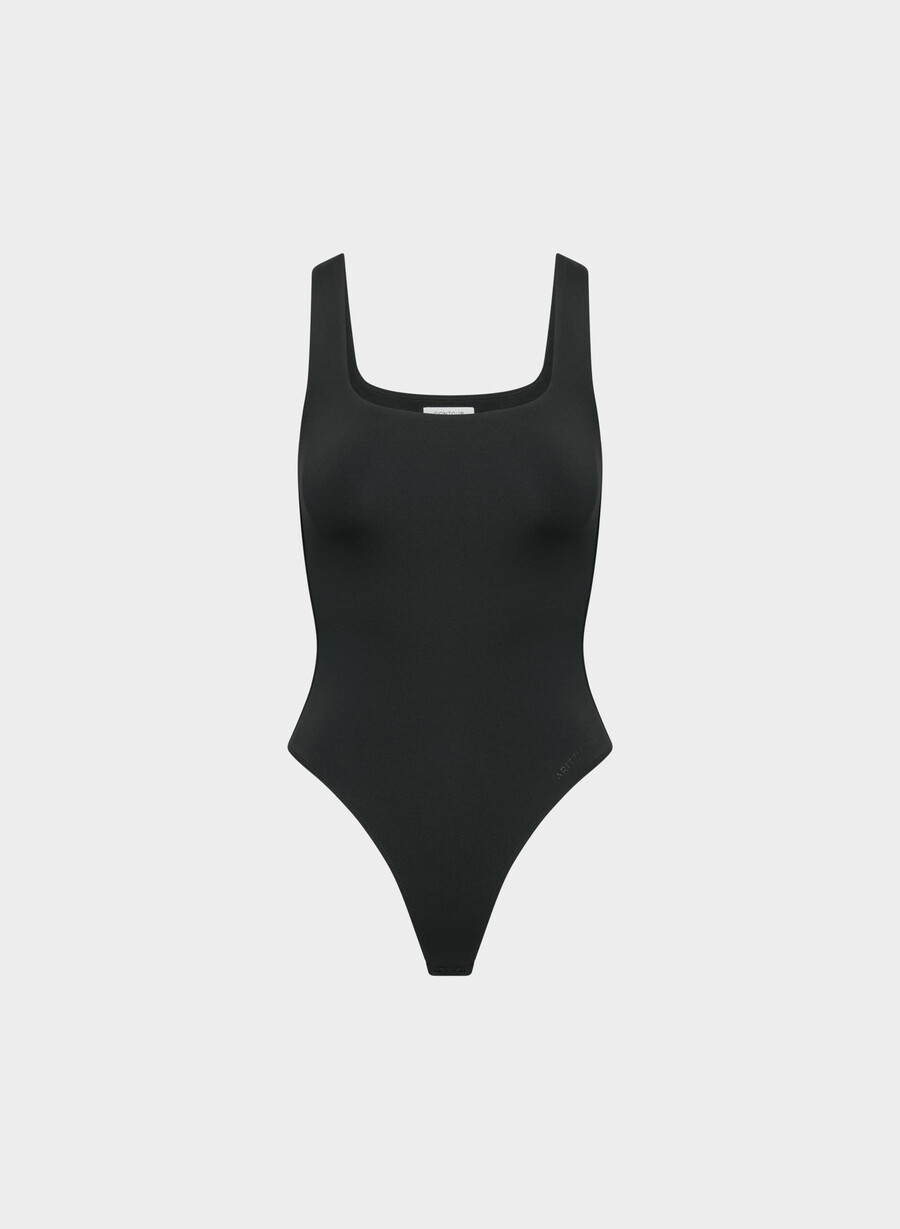 body originale contour pursue nero