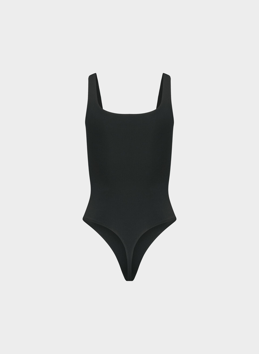 body originale contour pursue nero