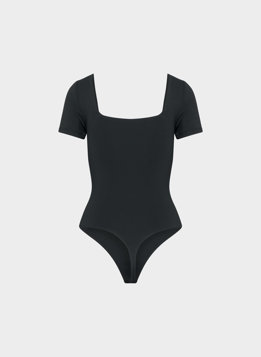 body original contour manner nero