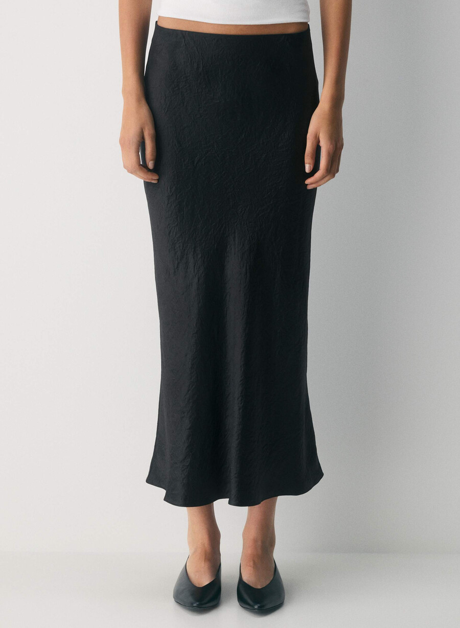 gonna lunga in raso nero