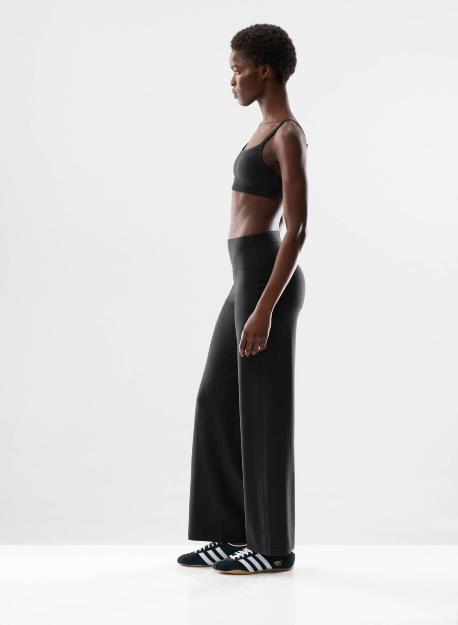 pantaloni asana butter neri