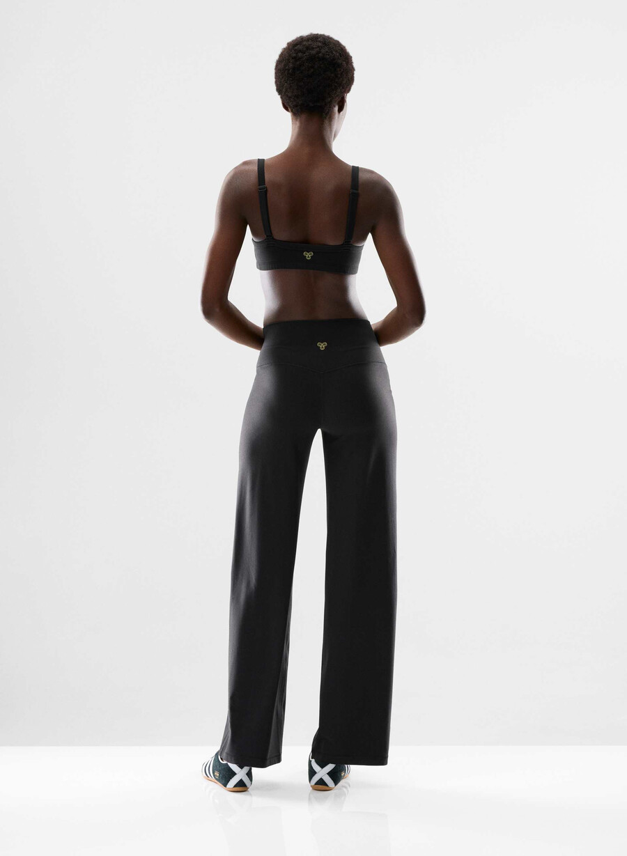 pantaloni asana butter neri