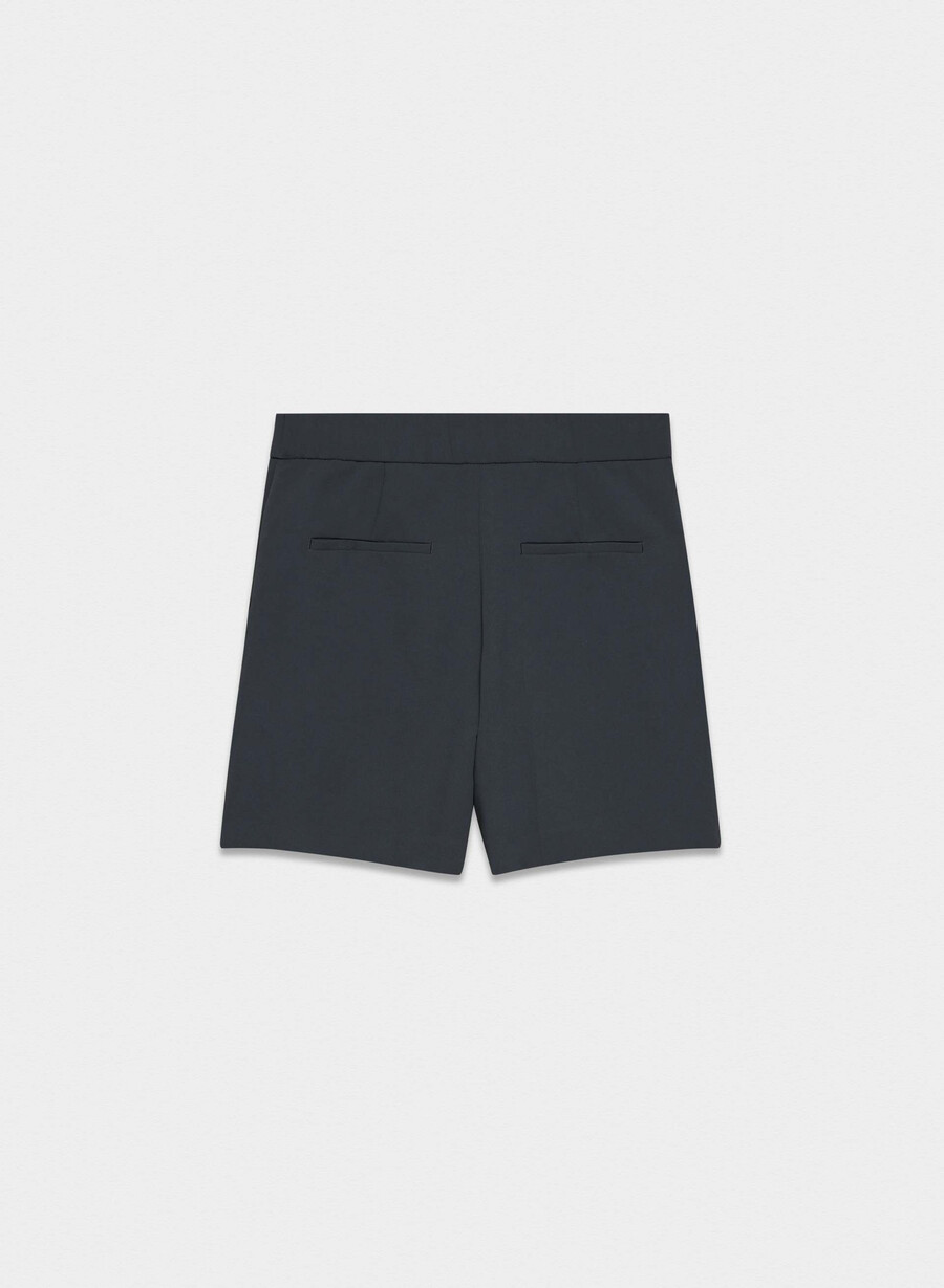 the limitless short mid-thigh - crepette dark navy