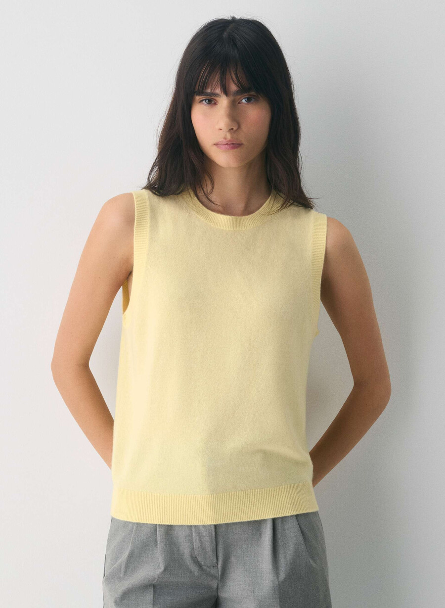 gilet monogramma in cashmere nudo lemonade