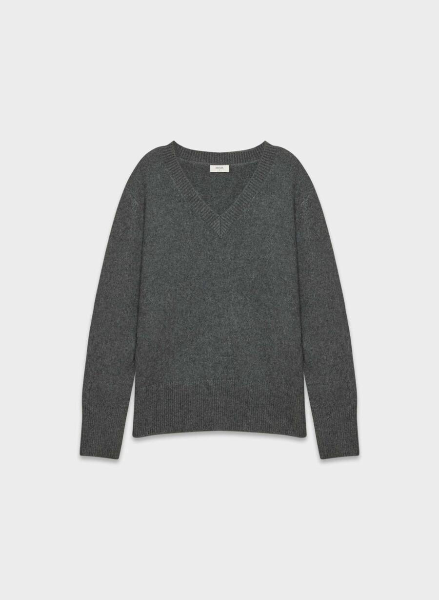 maglione oversize in morbido cashmere con scollo a v color antracite melange
