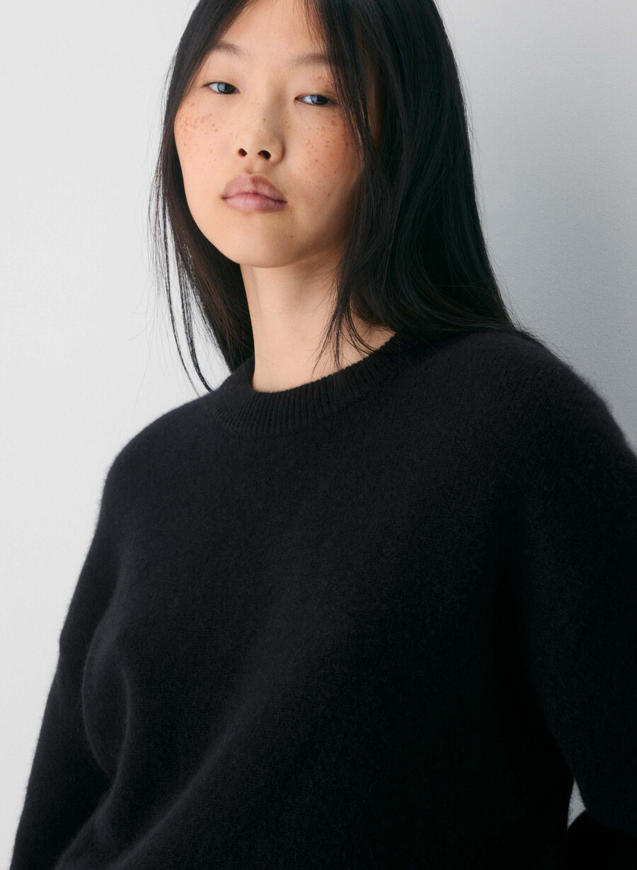 maglione essential cashmere relic nero