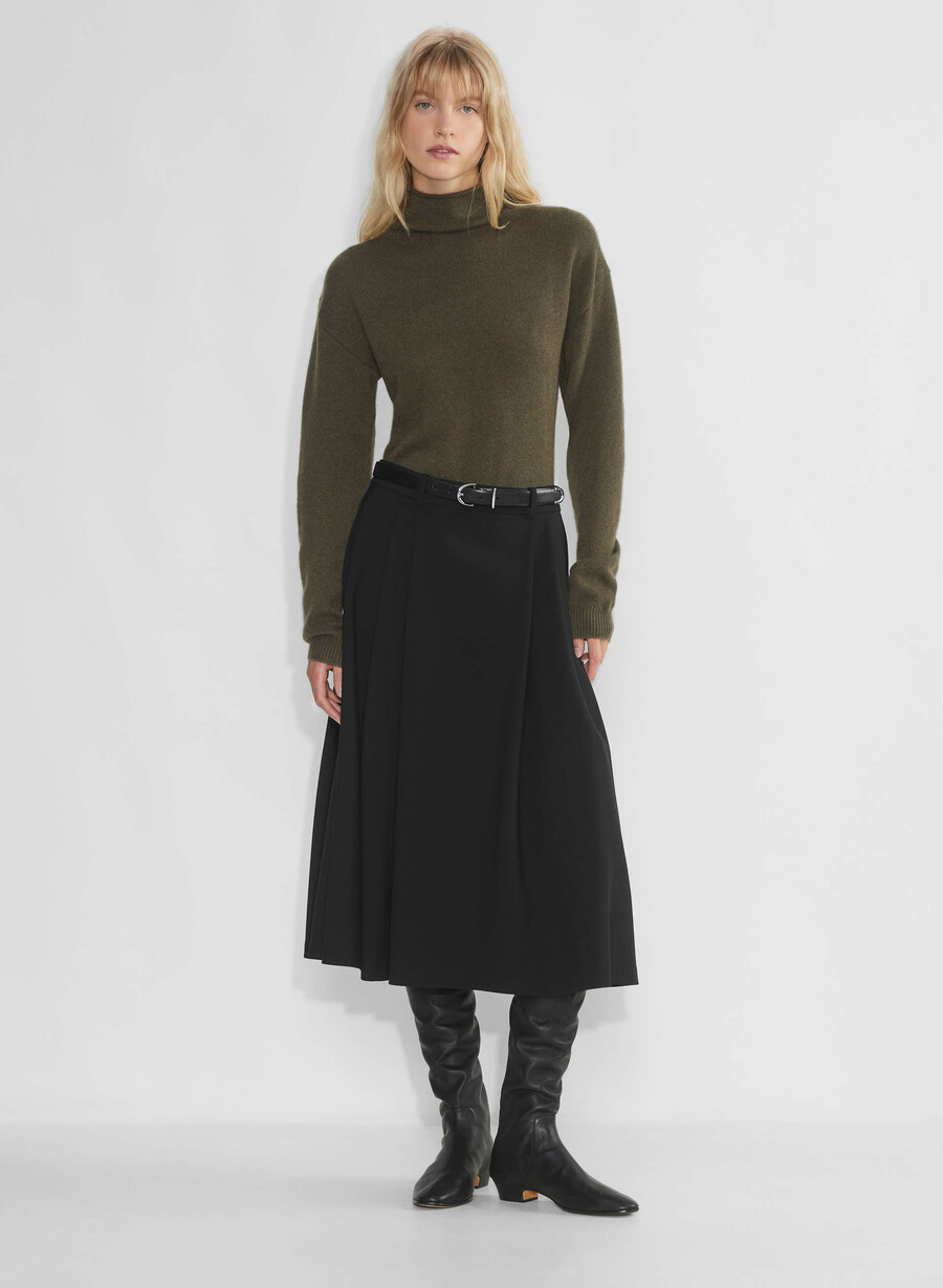 maglione a collo alto in cashmere oliva scuro