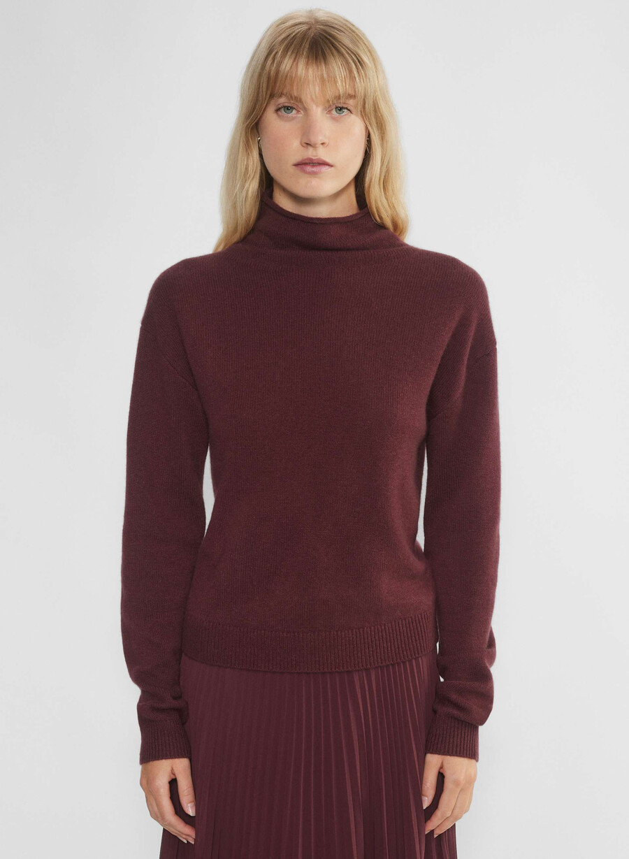 maglione a collo alto in cashmere sumac burgundy