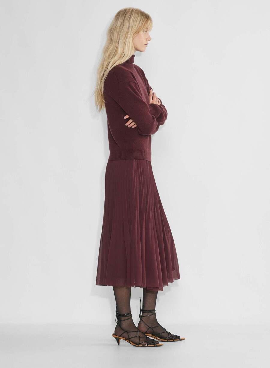 maglione a collo alto in cashmere sumac burgundy