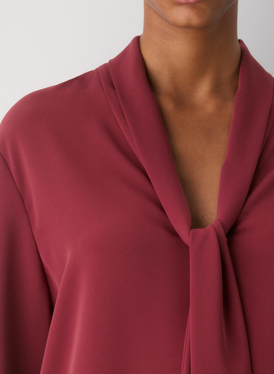hestia blouse cordovan