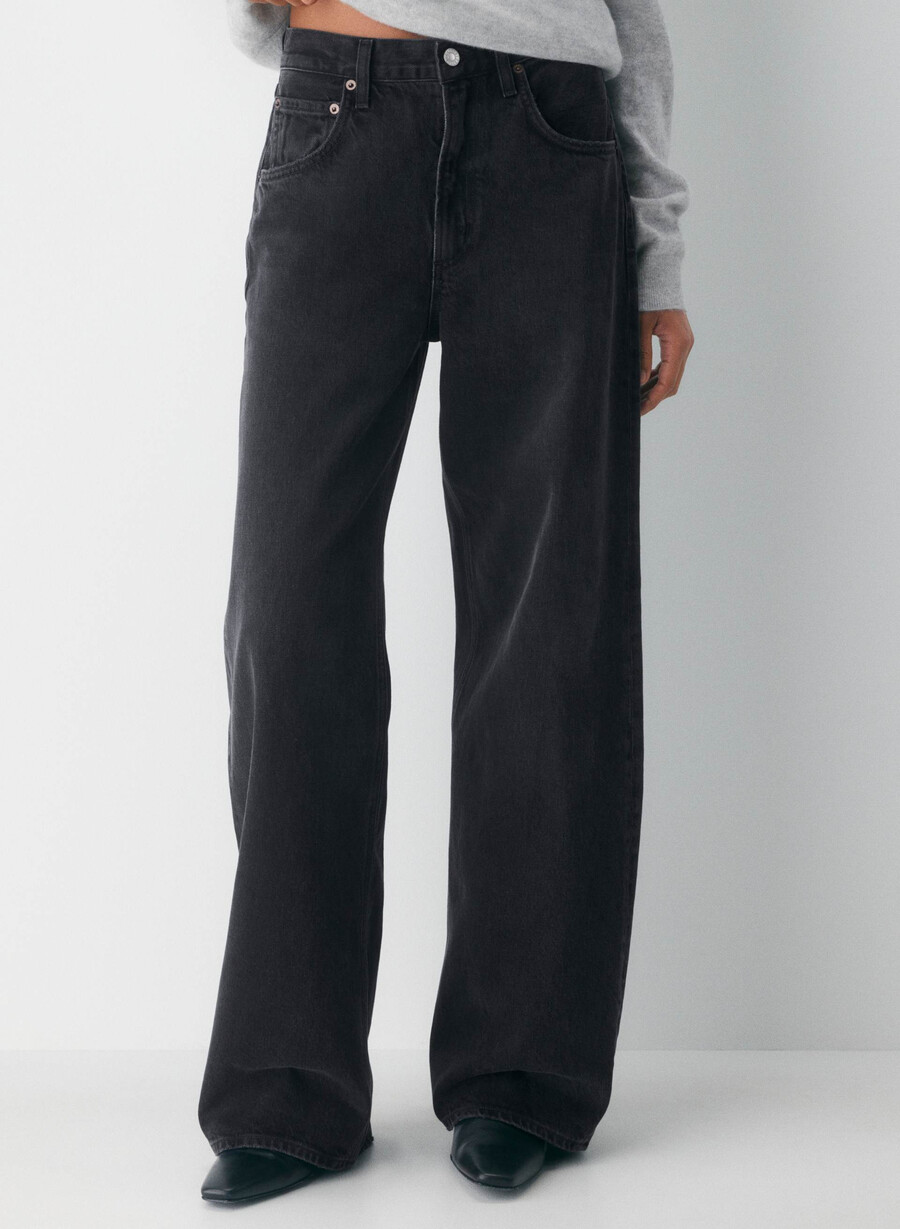 agolde low curve jean black tar
