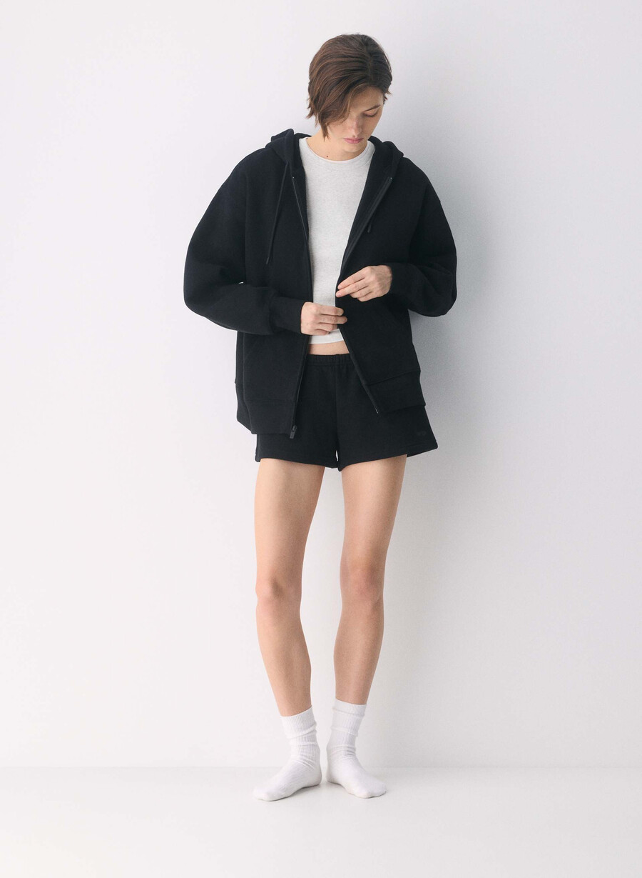 felpa con cappuccio e zip cozy sweatfleece boyfriend nera