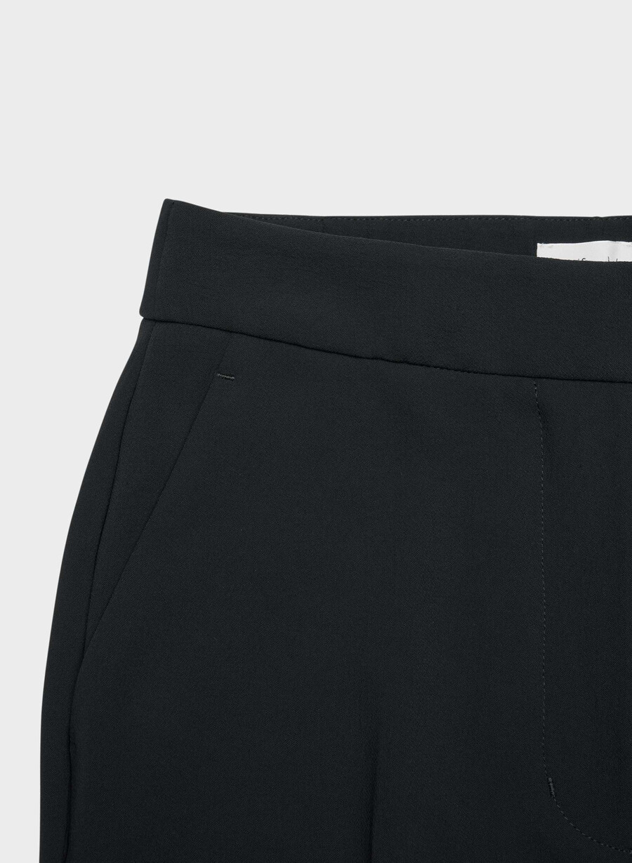 the limitless pant curve-fit - crepette nero