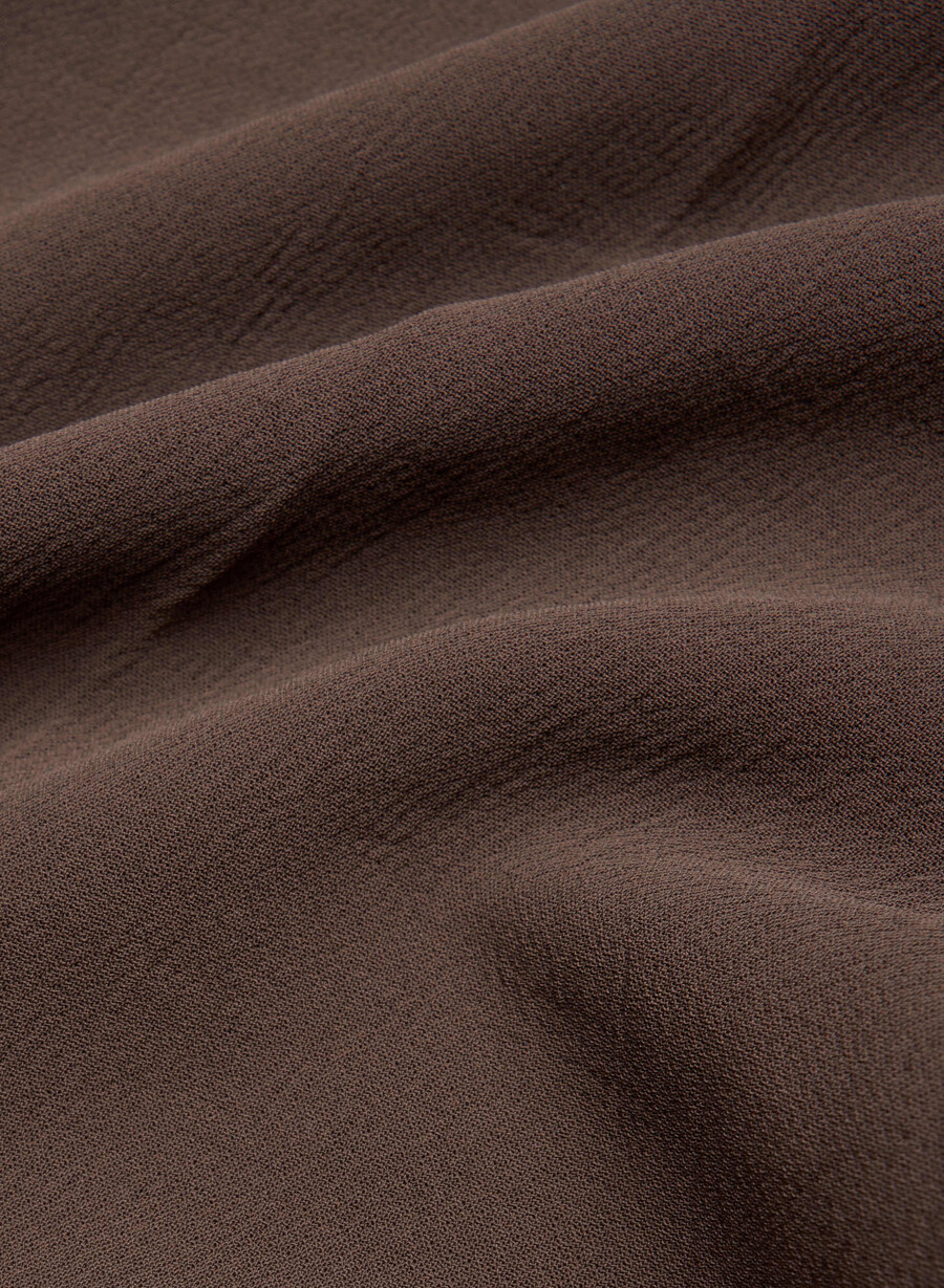 the limitless pant curve-fit - crepette rich mocha brown