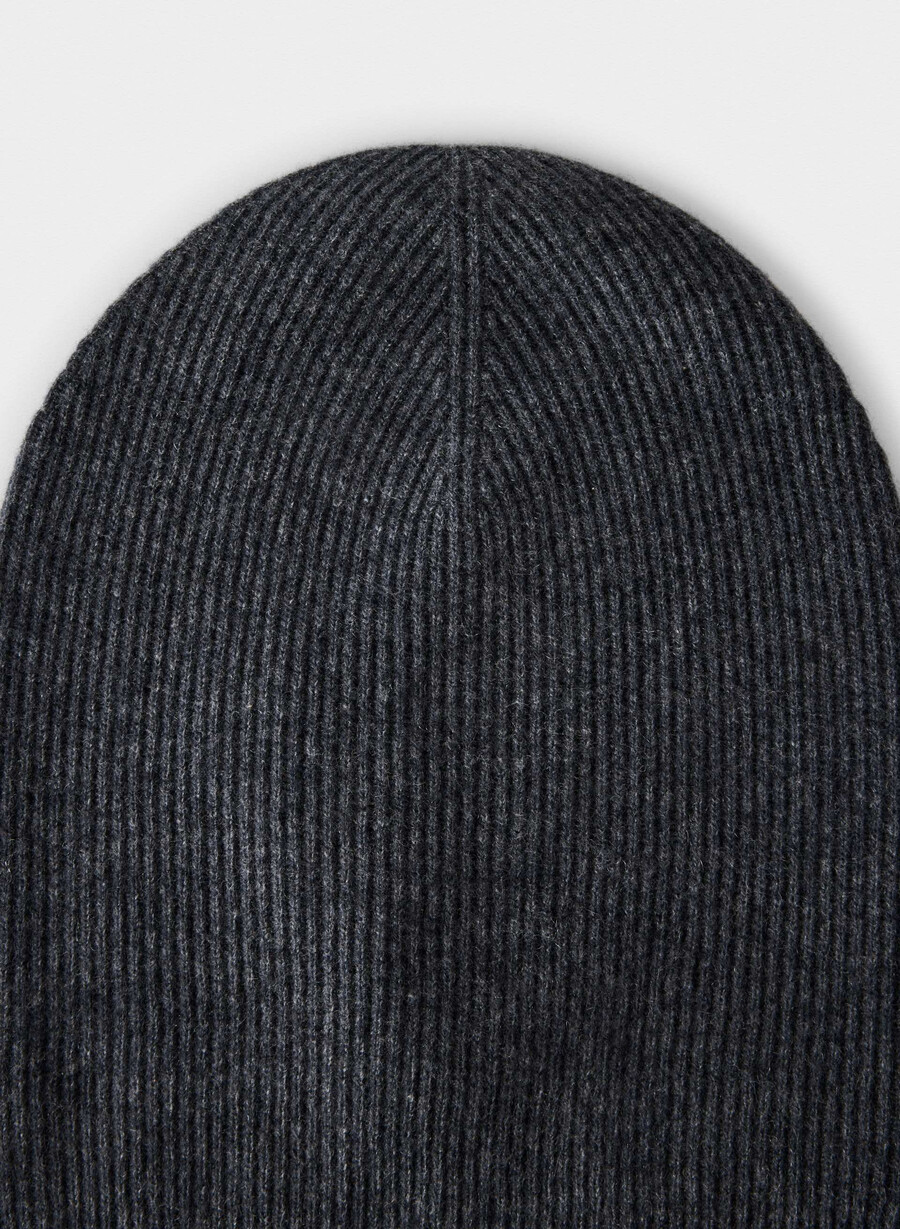 berretto morbido in cashmere a coste heather charcoal