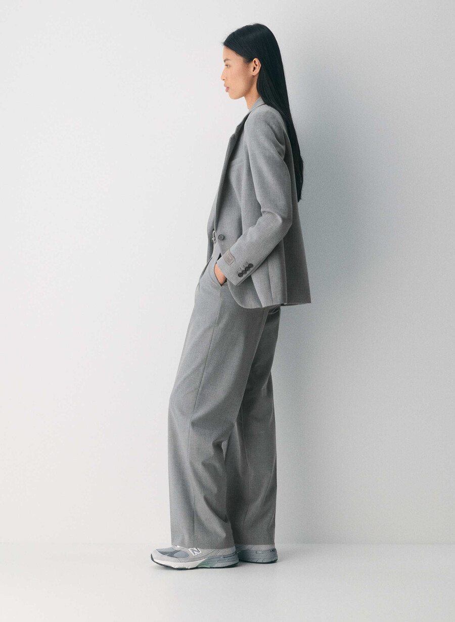 the effortless pant - ressential light heather dark grey