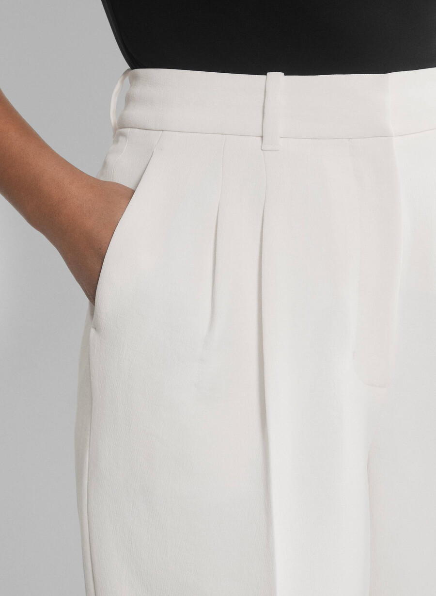 the effortless pant curve-fit cropped - crepette light birch